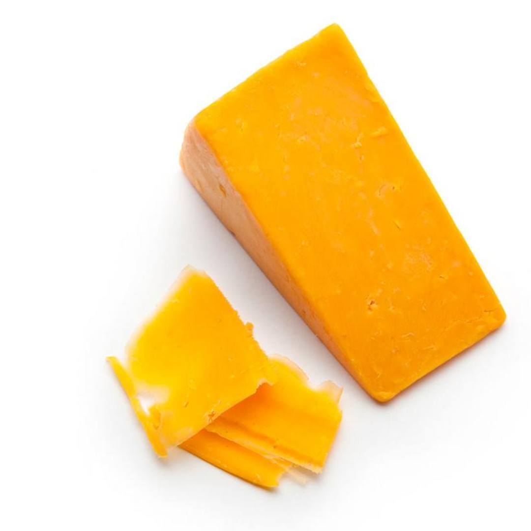 Ammerländ Red Cheddar Cheese Wedge - Pacific Bay